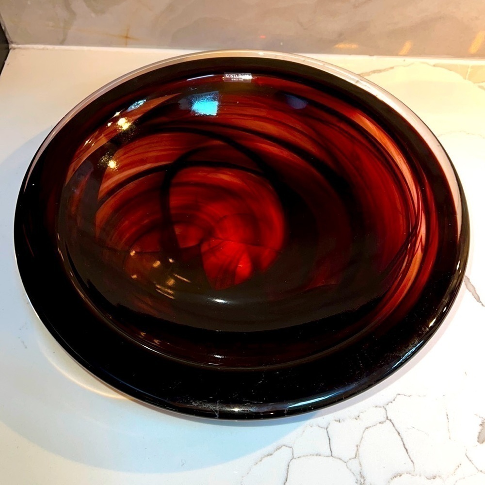 Kosta Boda Atoll 11.75” and 2” High Brown Anna Ehrner Swirl Shallow Bowl